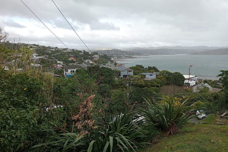Photo of property in 10 Ogilvy Terrace, Plimmerton, Porirua, 5026