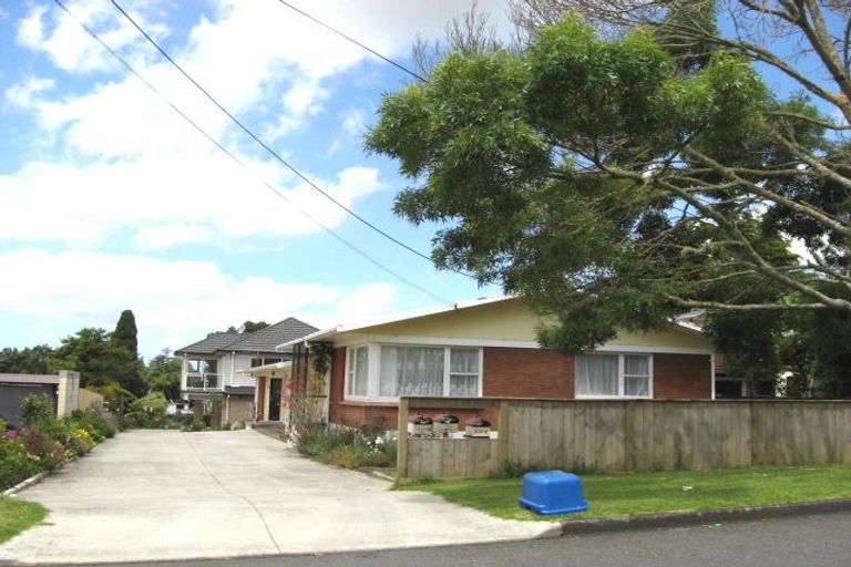 Photo of property in 154 Kitchener Road, Pukekohe, 2120