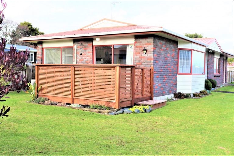 Photo of property in 122unit Kenny Street, Waihi, 3610
