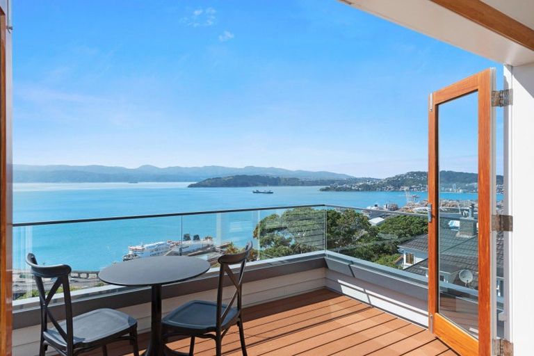 Photo of property in 24 Anne Street, Wadestown, Wellington, 6012