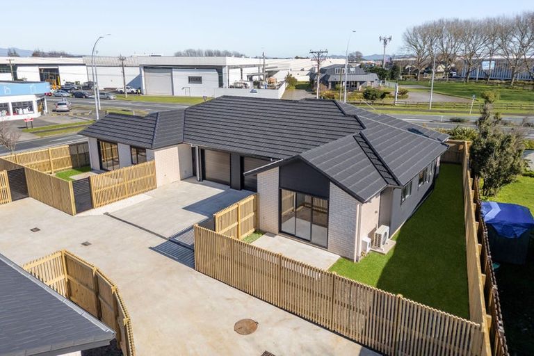 Photo of property in 7 Brough Place, St Andrews, Hamilton, 3200