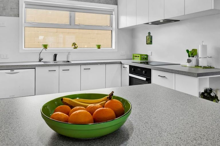 Photo of property in 61 Murray Avenue, Hawera, 4610