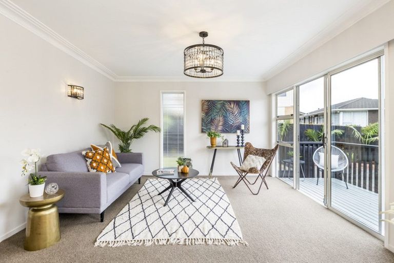 Photo of property in 4202a/2 Great North Road, Glendene, Auckland, 0602