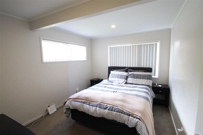 Photo of property in 4 Santiago Crescent, Unsworth Heights, Auckland, 0632