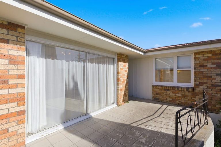 Photo of property in 32 Alverstoke Road, Parkvale, Tauranga, 3112