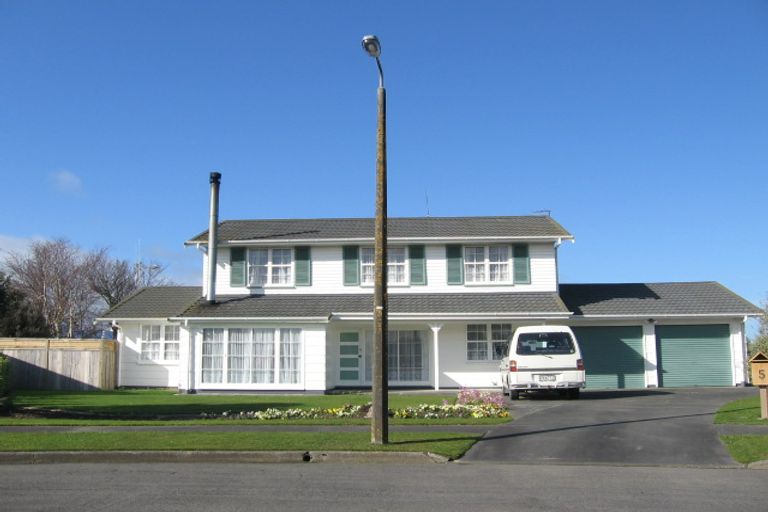 Photo of property in 5 Helena Place, Feilding, 4702