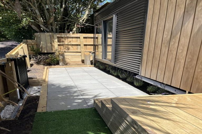 Photo of property in 46 Newington Road, Henderson, Auckland, 0612