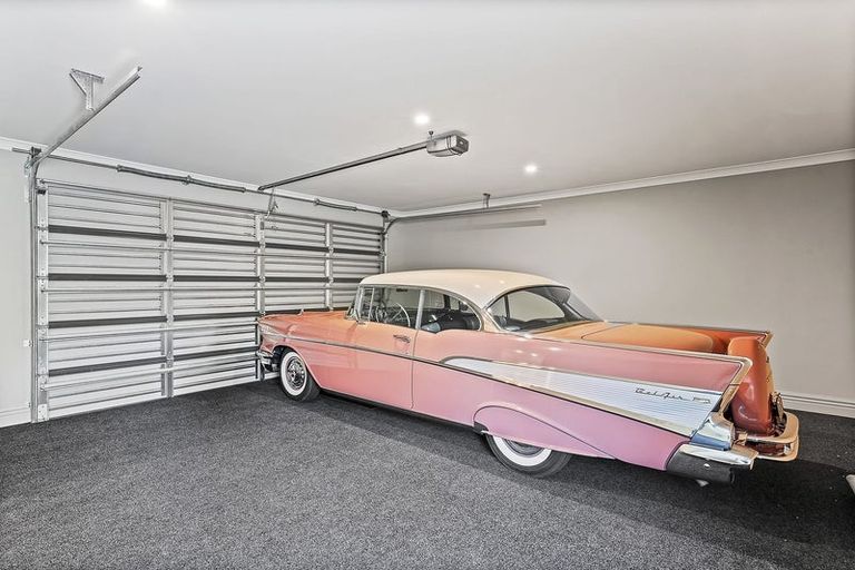 Photo of property in 29a Parata Street, Waikanae, 5036