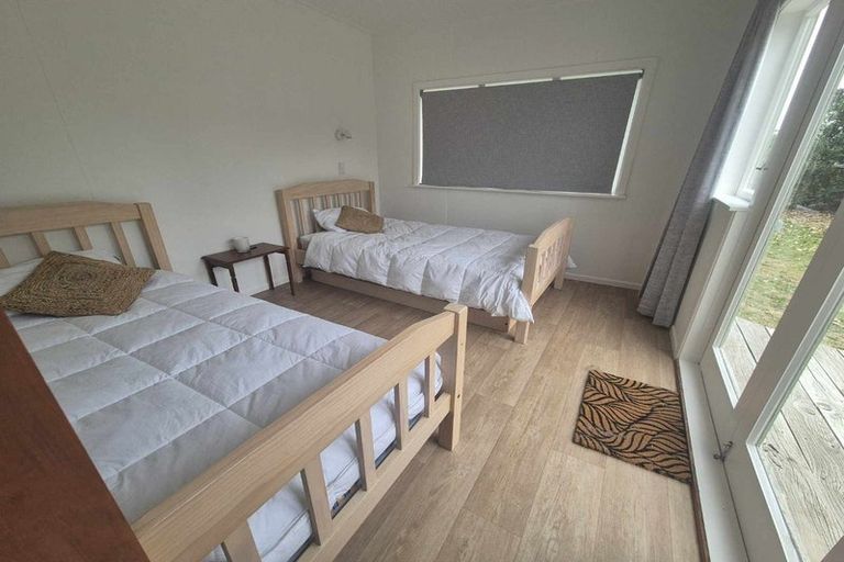 Photo of property in 21 Manuka Street, Otaki Beach, Otaki, 5512