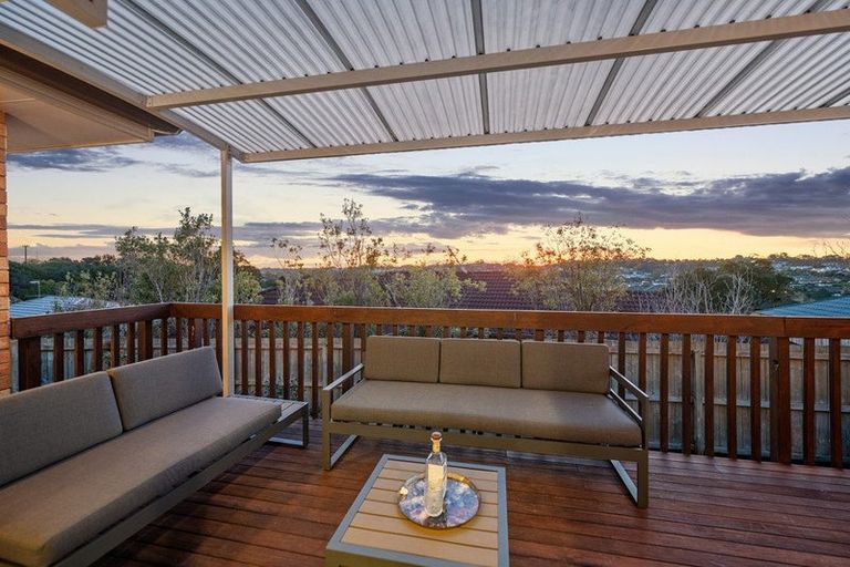 Photo of property in 45 Nimstedt Avenue, Oteha, Auckland, 0632