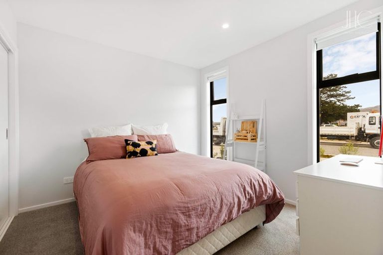 Photo of property in 60 Wooing Tree Avenue, Cromwell, 9310