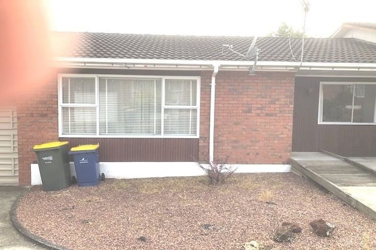Photo of property in 67 Titirangi Road, New Lynn, Auckland, 0600