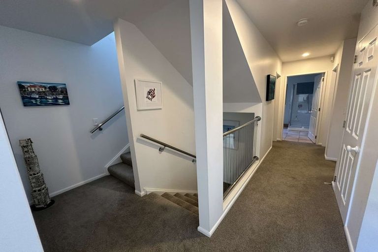 Photo of property in 22u7 Oriental Terrace, Oriental Bay, Wellington, 6011