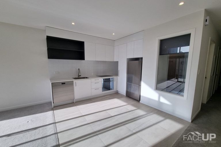 Photo of property in 4/28 Nevill Road, Hobsonville, Auckland, 0616