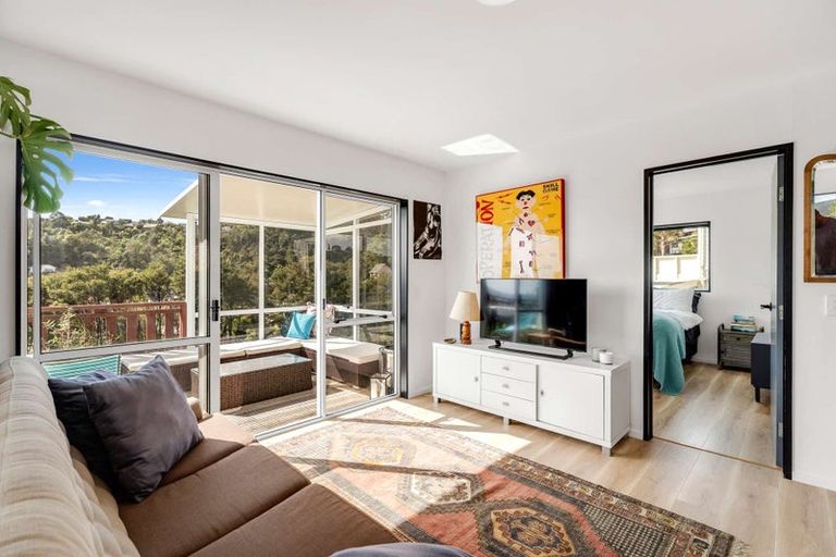Photo of property in 33 Windsor Drive, Tairua, 3508