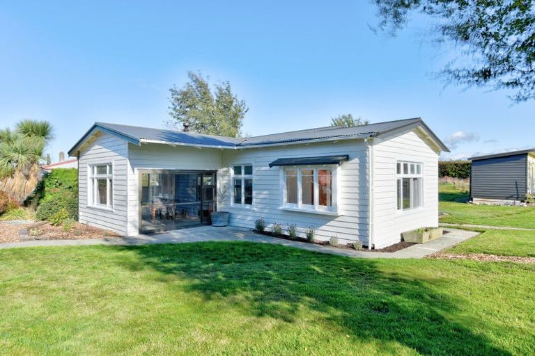 Photo of property in 9 Essex Street, Mossburn, 9792