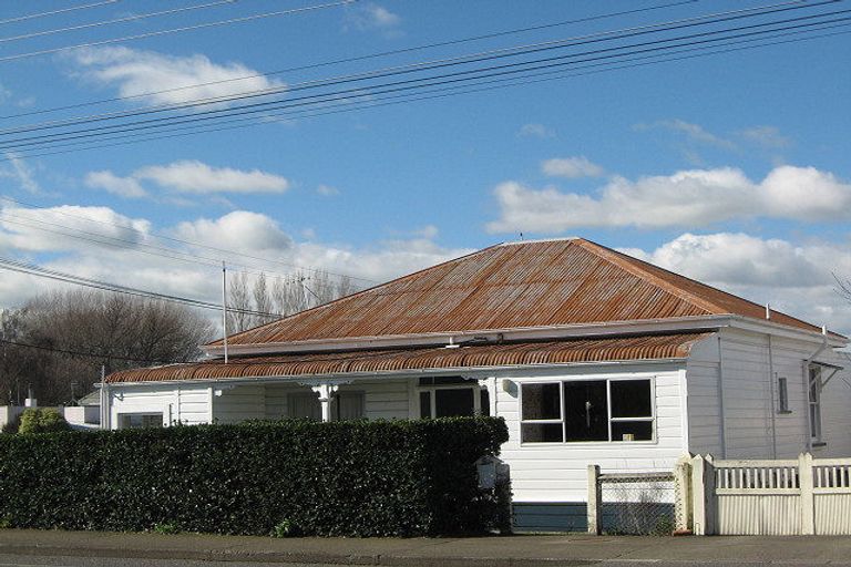 Photo of property in 8 Saint Joseph Street, Waipukurau, 4200