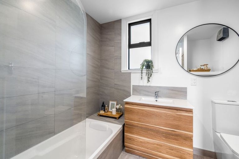 Photo of property in 59 Torrens Road, Hillmorton, Christchurch, 8024