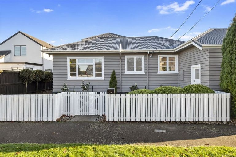 Photo of property in 35 Paparoa Street, Papanui, Christchurch, 8053