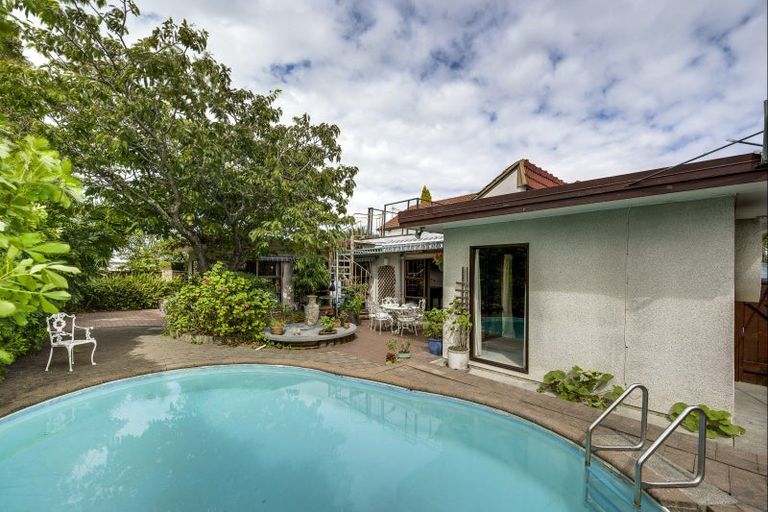 Photo of property in 110 Freyberg Avenue, Tamatea, Napier, 4112
