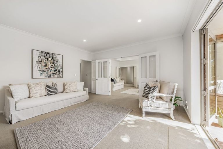 Photo of property in 15 Solway Avenue, Ilam, Christchurch, 8041