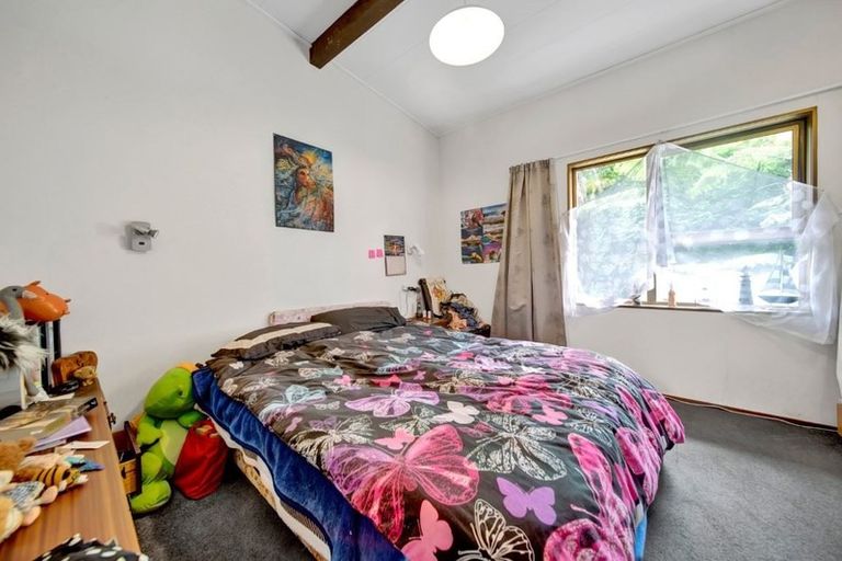 Photo of property in 3a Julian Place, Westown, New Plymouth, 4310