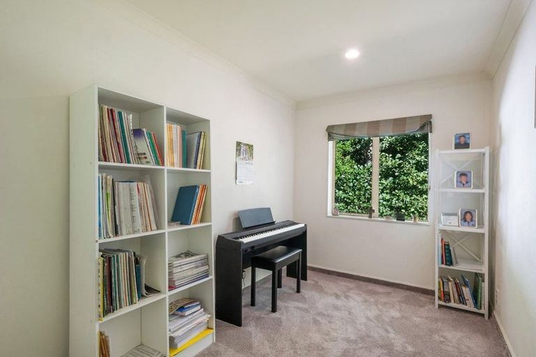 Photo of property in 60 Langdale Avenue, Paraparaumu, 5032