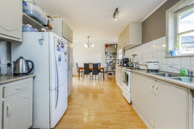 Photo of property in 8 Buller Crescent, Manurewa, Auckland, 2102