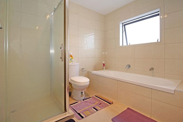 Photo of property in 28a Hayward Road, Papatoetoe, Auckland, 2025