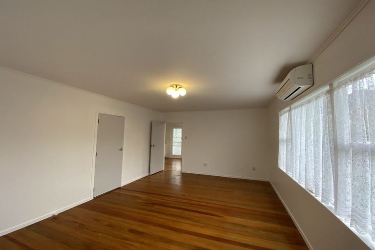 Photo of property in 98c Waiwhetu Road, Waterloo, Lower Hutt, 5011