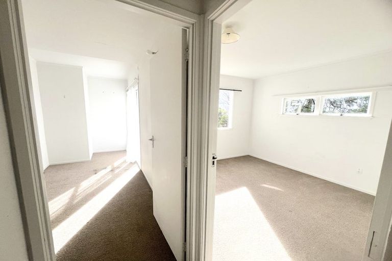 Photo of property in 9 Wairere Road, Torbay, Auckland, 0630
