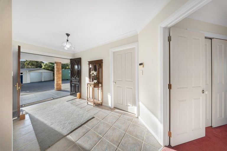 Photo of property in 4 Clayden Drive, Gulf Harbour, Whangaparaoa, 0930