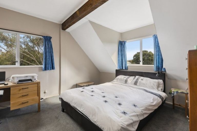 Photo of property in 17 Trinity Avenue, Epuni, Lower Hutt, 5011