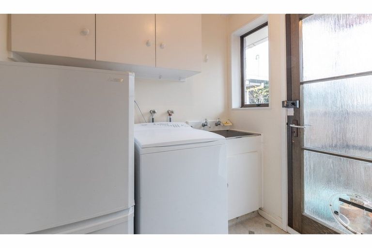 Photo of property in 2/40 Sarabande Avenue, Redwood, Christchurch, 8051