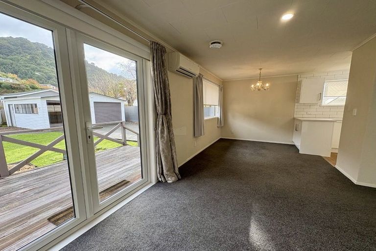 Photo of property in 206 California Drive, Totara Park, Upper Hutt, 5018