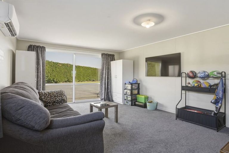 Photo of property in 22 Highgate, Milton, 9220