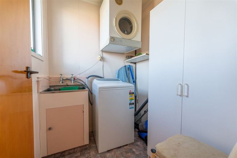 Photo of property in 1 Walbrook Crescent, Oamaru North, Oamaru, 9400