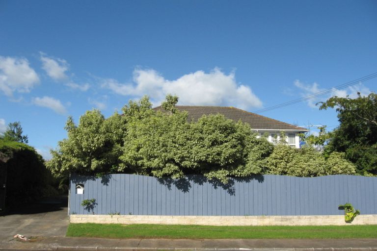 Photo of property in 9 Hamill Road, Otara, Auckland, 2023