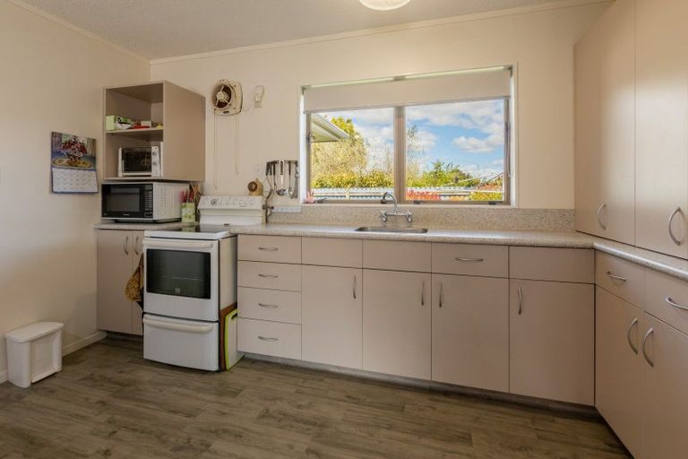 Photo of property in 11a Wellington Road, Waipukurau, 4200