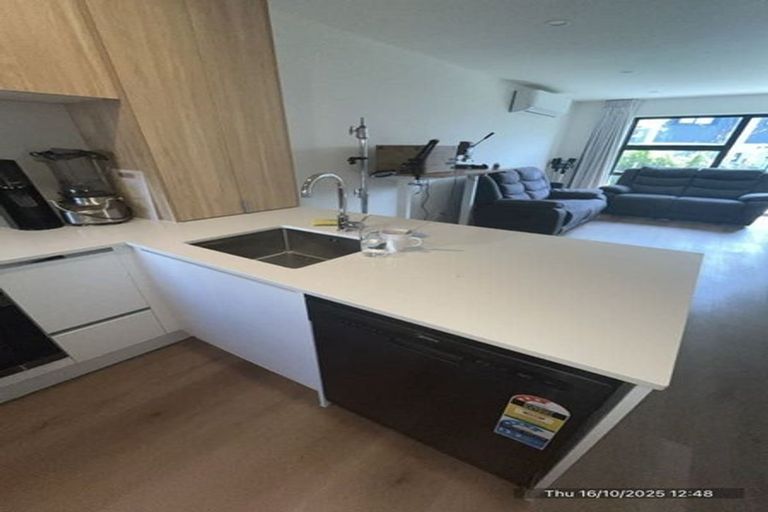 Photo of property in 6 Selo Street, Glen Eden, Auckland, 0602