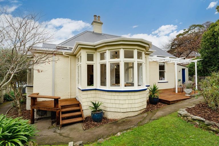 Photo of property in 30 Hobson Street, Saint Clair, Dunedin, 9012