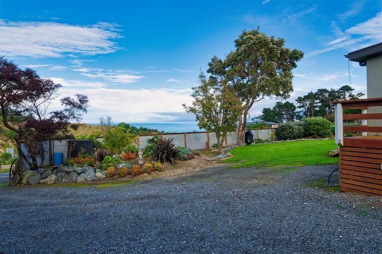 Photo of property in 92 Churchill Street, Kaikoura, 7300