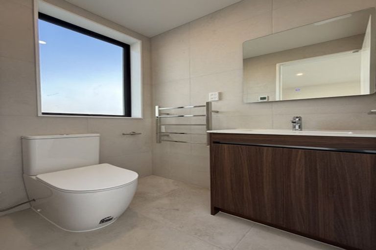 Photo of property in 106 Trafalgar Street, Waterloo, Lower Hutt, 5011