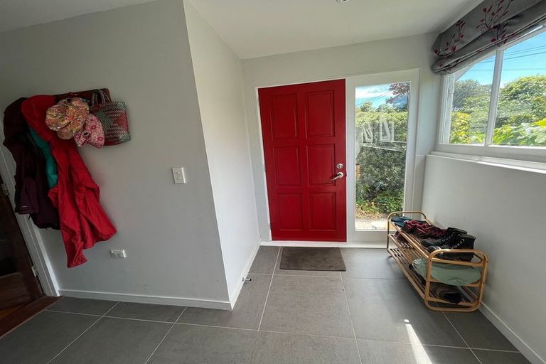 Photo of property in 24 Birdwood Avenue, Beckenham, Christchurch, 8023