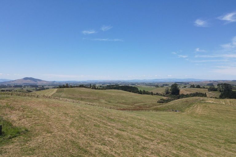 Photo of property in 870 Mangati Road, Puketotara, Te Awamutu, 3876