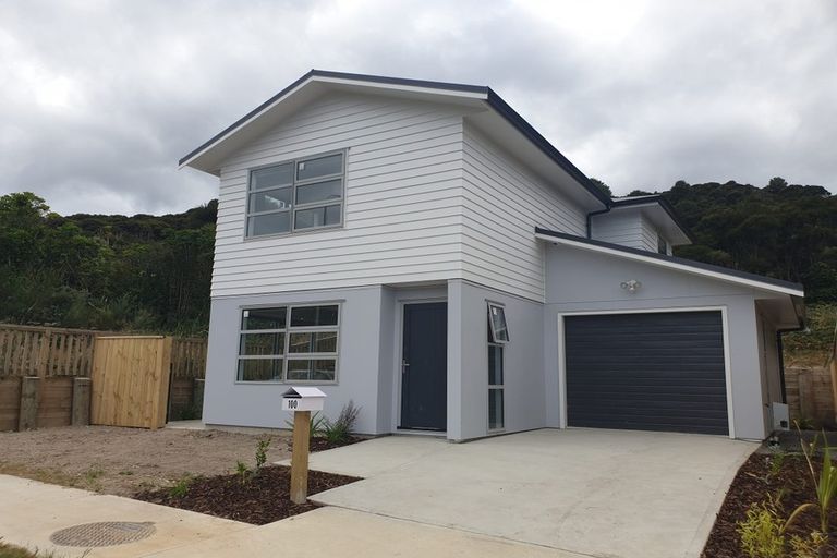 Photo of property in 100 Meremere Street, Wainuiomata, Lower Hutt, 5014