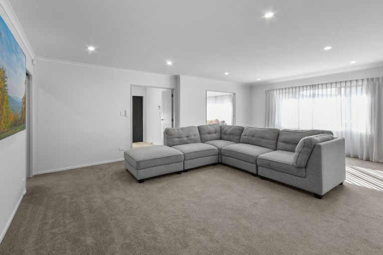 Photo of property in 28 Thomason Crescent, Pokeno, 2402