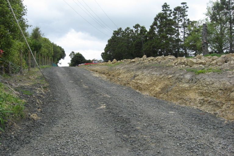Photo of property in 138 Pomona Road, Kumeu, 0891