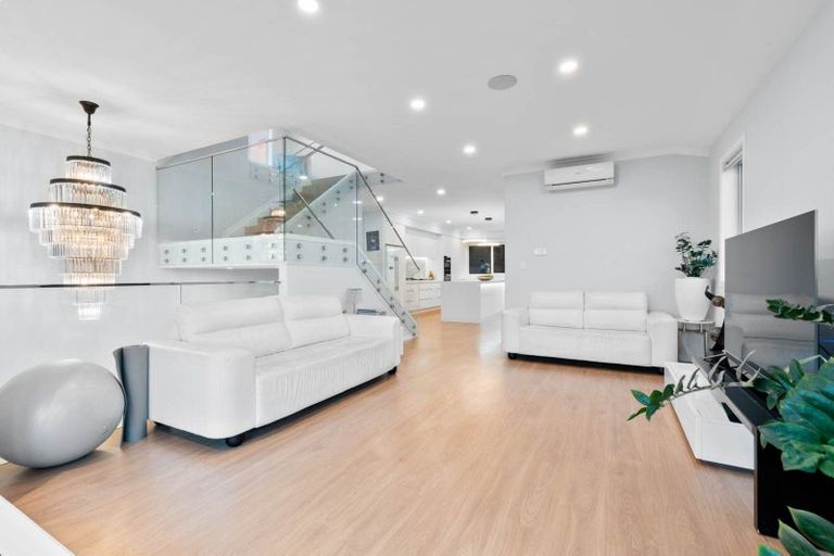 Photo of property in 34 Brickworks Bay Road, Hobsonville, Auckland, 0618