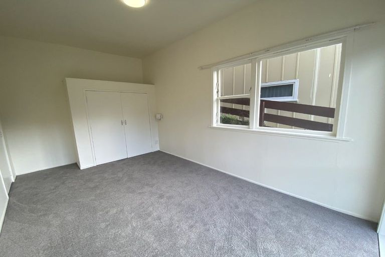 Photo of property in 131 Happy Valley Road, Owhiro Bay, Wellington, 6023